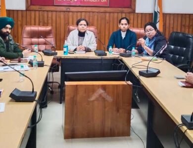 'ਪ੍ਰਸ਼ਾਸਨ ਗਾਓਂ ਕੀ ਓਰ' ਮੁਹਿੰਮ ਤਹਿਤ ਏ.ਡੀ.ਸੀ. ਦੀ ਅਗਵਾਈ ’ਚ ਵਰਕਸ਼ਾਪ ਆਯੋਜਿਤ 