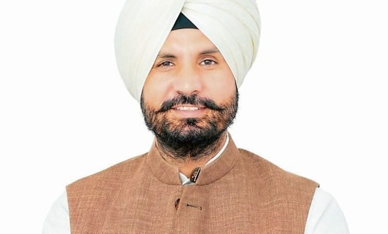 ਰਾਜਾ ਵੜਿੰਗ ਨੇ ਸੁਖਬੀਰ ਸਿੰਘ ਬਾਦਲ ਨੂੰ ਗਿੱਦੜਬਾਹਾ ਤੋਂ ਚੋਣ ਲੜਨ ਦੀ ਦਿੱਤੀ ਚੇਤਾਵਨੀ