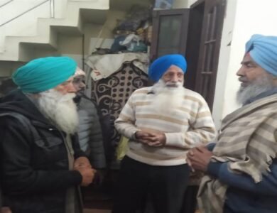 ਠੰਢ ਤੋਂ ਬਚਣ ਲਈ ਕਮਰੇ ’ਚ ਅੱਗ ਬਾਲ ਕੇ ਸੁੱਤੇ ਪਤੀ-ਪਤਨੀ ਦੀ ਮੌਤ