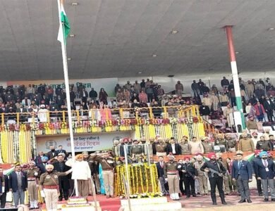 ਗਣਤੰਤਰ ਦਿਵਸ ਮੌਕੇ ਪੰਜਾਬ ਰਾਜਪਾਲ ਗੁਲਾਬ ਚੰਦ ਕਟਾਰੀਆ ਨੇ ਫਾਜ਼ਿਲਕਾ ਵਿਖੇ ਰਾਸ਼ਟਰੀ ਝੰਡਾ ਲਹਿਰਾਇਆ