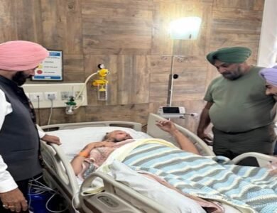 ਰਾਣਾ ਗੁਰਮੀਤ ਸਿੰਘ ਸੋਢੀ ਨੇ ਹਸਪਤਾਲ ਪਹੁੰਚ ਕੈਪਟਨ ਅਮਰਿੰਦਰ ਸਿੰਘ ਦਾ ਜਾਣਿਆ ਹਾਲ