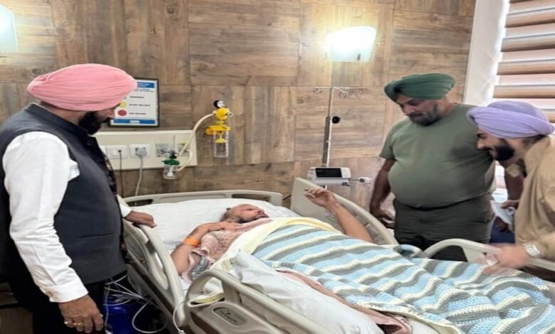 ਰਾਣਾ ਗੁਰਮੀਤ ਸਿੰਘ ਸੋਢੀ ਨੇ ਹਸਪਤਾਲ ਪਹੁੰਚ ਕੈਪਟਨ ਅਮਰਿੰਦਰ ਸਿੰਘ ਦਾ ਜਾਣਿਆ ਹਾਲ
