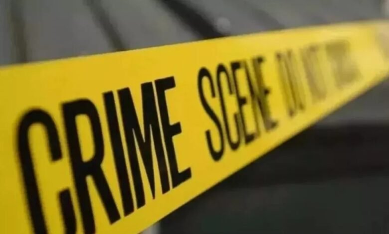 ਪਹਿਲੀ ਜਮਾਤ ਦੇ ਵਿਦਿਆਰਥੀ ਨਾਲ ਬੈਂਕ ਦੀ ਛੱਤ ’ਤੇ ਲਿਜਾ ਕੀਤੀ ਬਦਫੈਲੀ ਪਹਿਲੀ ਜਮਾਤ ਦੇ ਵਿਦਿਆਰਥੀ ਨਾਲ ਬੈਂਕ ਦੀ ਛੱਤ ’ਤੇ ਲਿਜਾ ਕੀਤੀ ਬਦਫੈਲੀ