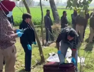 ਸੂਟਕੇਸ 'ਚੋਂ ਮਿਲੀ ਮੁਟਿਆਰ ਦੀ ਲਾਸ਼, ਇਲਾਕੇ 'ਚ ਦਹਿਸ਼ਤ