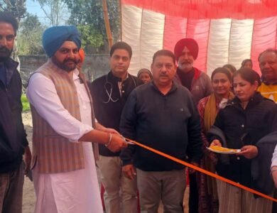 ਨੌਵਾਂ ਆਯੂਸ਼ ਮੈਡੀਕਲ ਕੈੰਪ ਮੱਲਵਾਲ ਜਦੀਦ ਵਿਖੇ ਆਯੋਜਿਤ