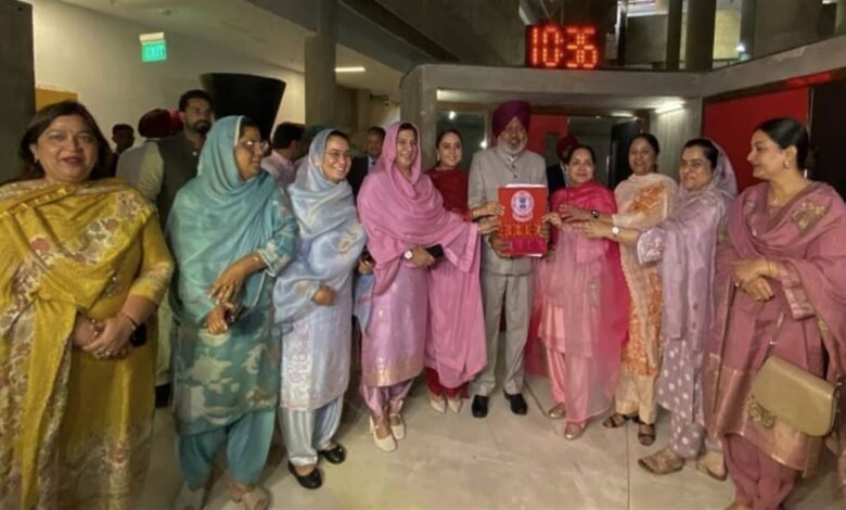 ਹਰਪਾਲ ਚੀਮਾ ਨੇ 2.60 ਲੱਖ ਕਰੋੜ ਰੁਪਏ ਦਾ ਬਜਟ ਕੀਤਾ ਪੇਸ਼