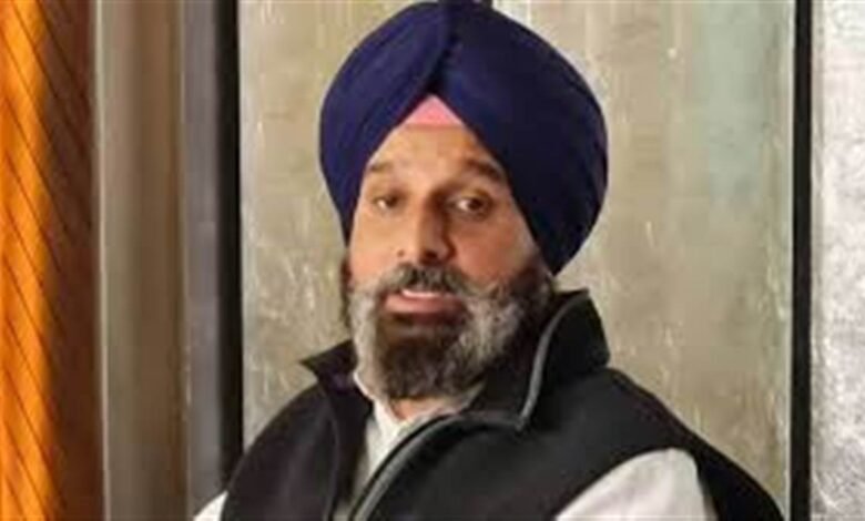 ਆਪਣੇ ਭ੍ਰਿਸ਼ਟ ਮੰਤਰੀ ਨੂੰ ਬਚਾਉਣ ਲਈ ਮੁੱਖ ਮੰਤਰੀ ਨੇ ਸੀਬੀਆਈ ਜਾਂਚ ਤੋਂ ਇਨਕਾਰ ਕੀਤਾ- ਮਜੀਠੀਆ