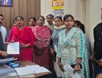 ਸਾਂਝਾ ਆਸ਼ਾ ਵਰਕਰ ਮੋਰਚੇ ਵੱਲੋਂ ਬਲਾਕ ਫਿਰੋਜ਼ਪੁਰ ਦੀਆਂ ਆਸ਼ਾ ਵਰਕਰਾਂ ਨੇ ਆਪਣੀਆਂ ਮੰਗਾਂ ਦੇ ਸਬੰਧ ਵਿੱਚ ਮੰਗ ਪੱਤਰ ਦਿੱਤਾ